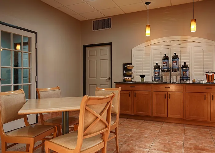 Western Copper Hills Hotel 3*
