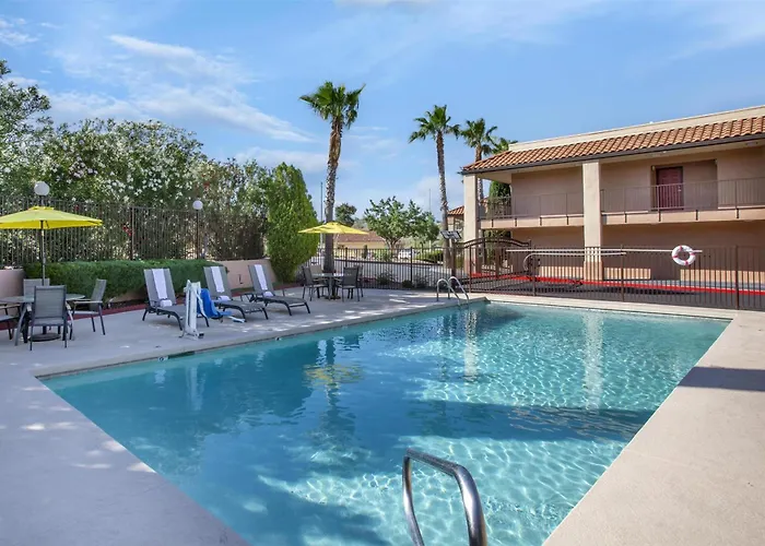 Western Copper Hills Hotel 3*